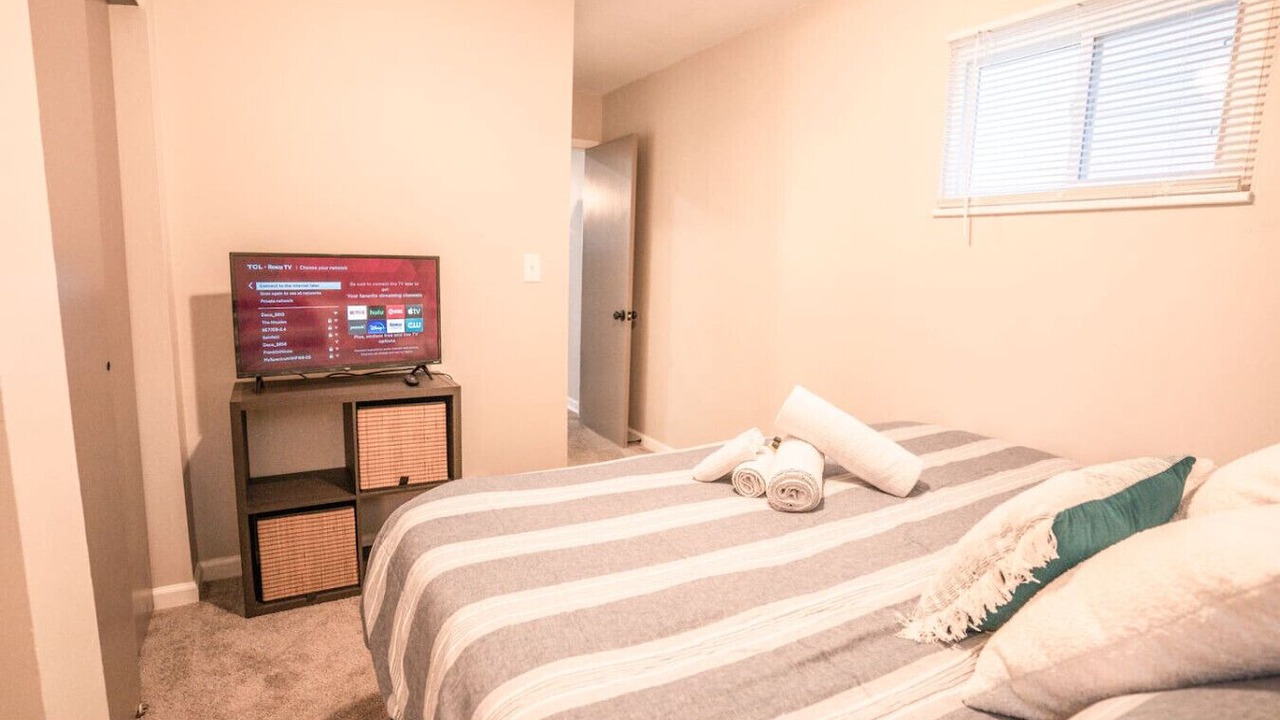 Photo of Bedroom in Franklin Park