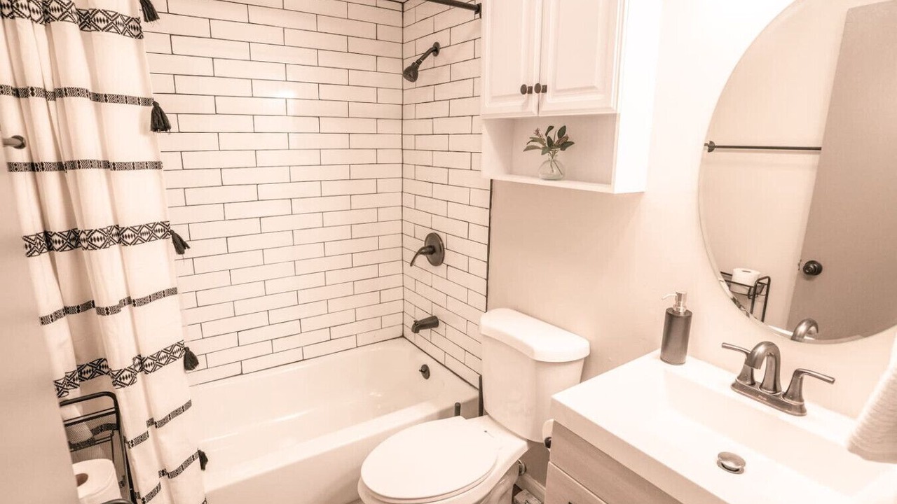 Photo of Bathroom in Franklin Park