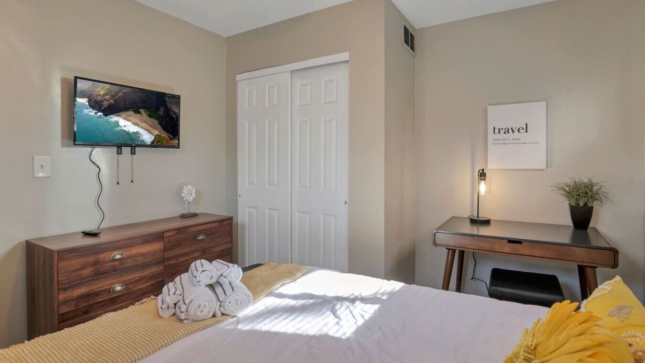 Photo of Bedroom in Franklin Park
