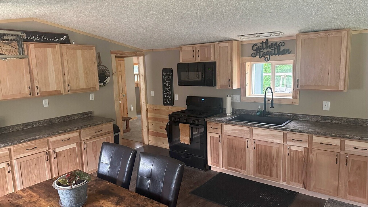 Photo of Kitchen in Amery