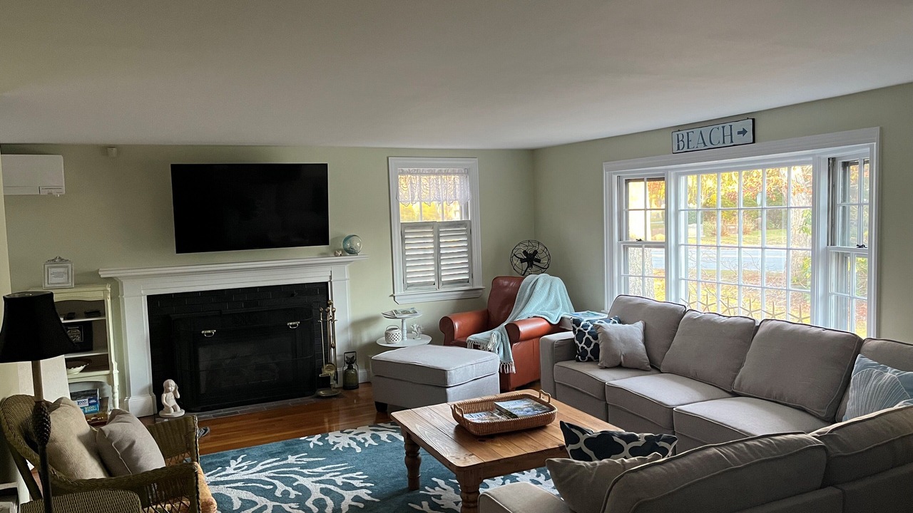 Photo of Livingroom in Centerville