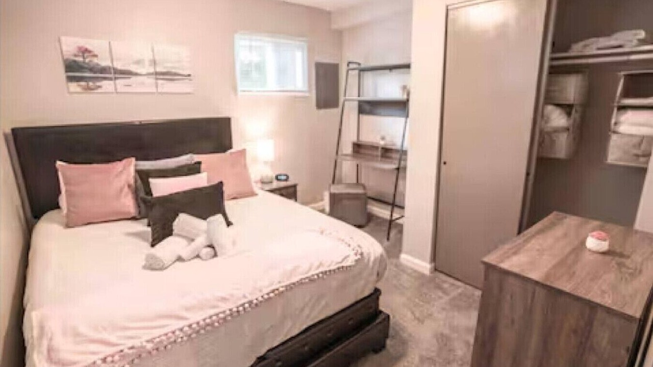 Photo of Bedroom in Franklin Park