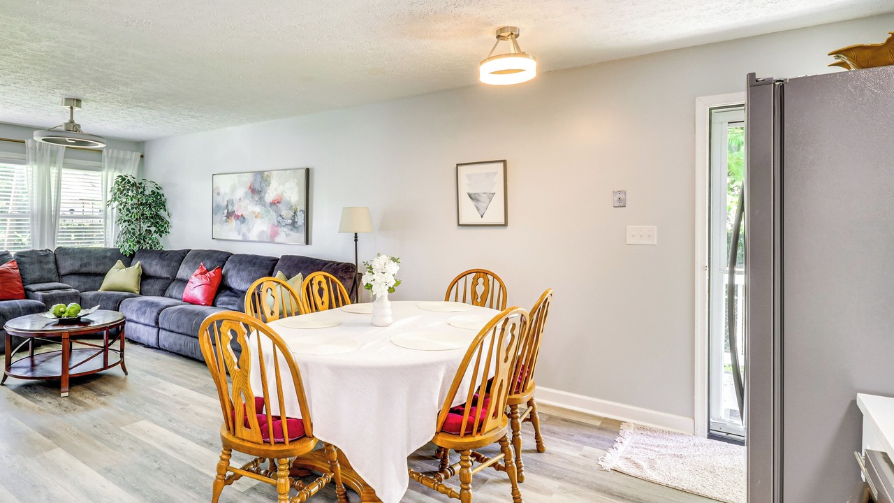 Photo of Livingroom in Newport News