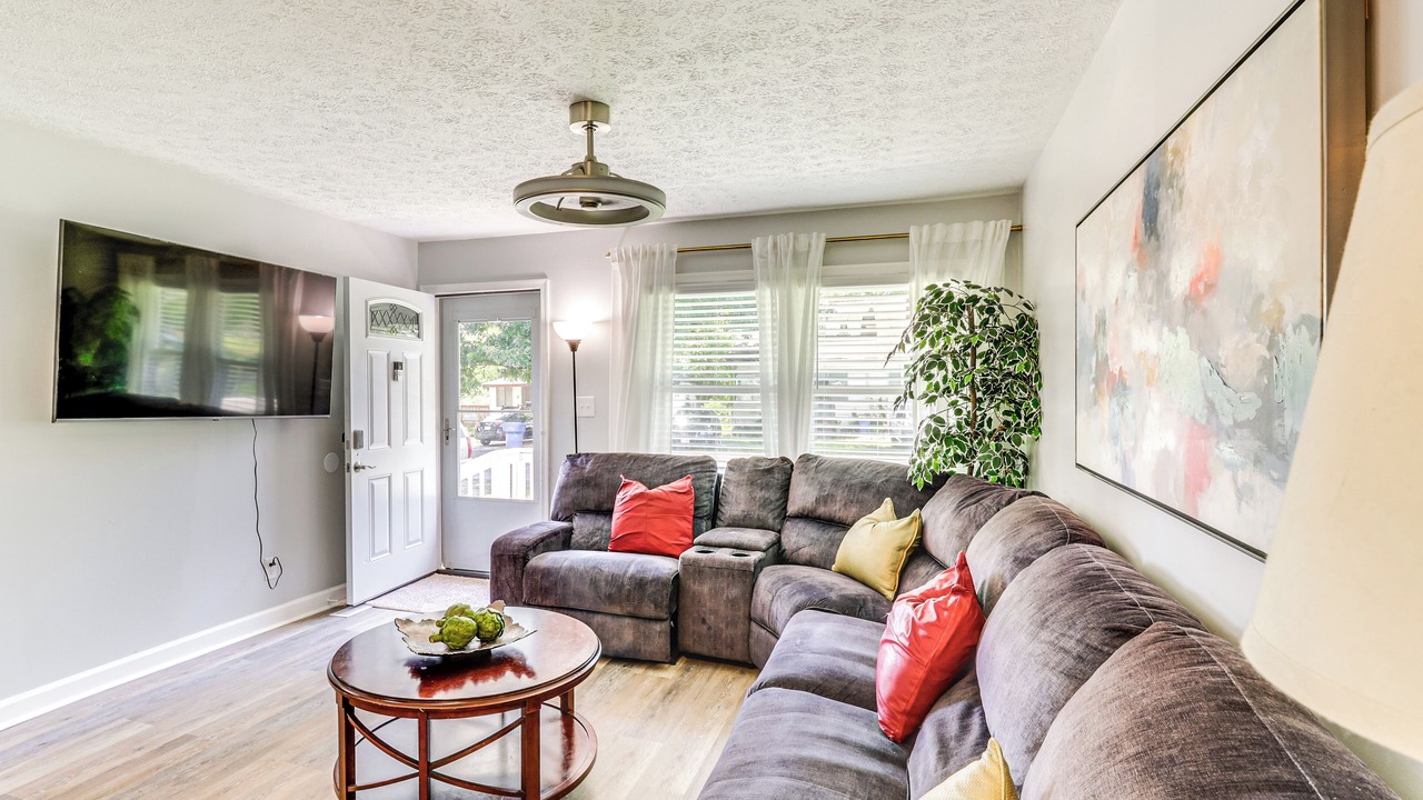 Photo of Bedroom in Newport News