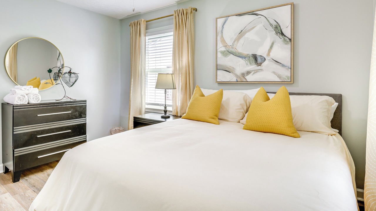Photo of Bedroom in Newport News