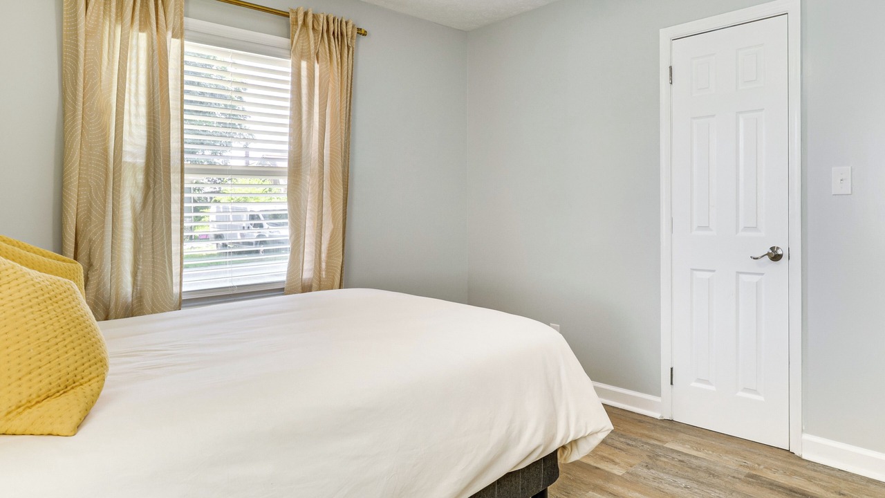 Photo of Bedroom in Newport News