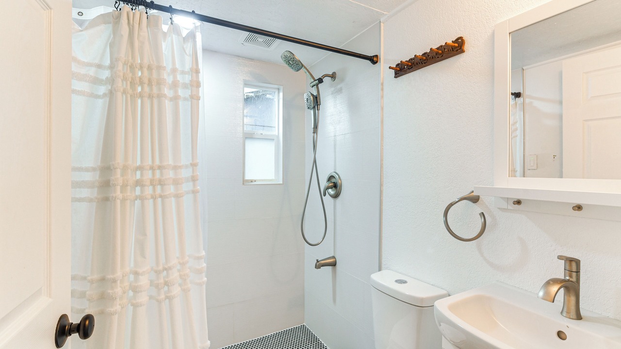Photo of Bathroom in Cedar Lane
