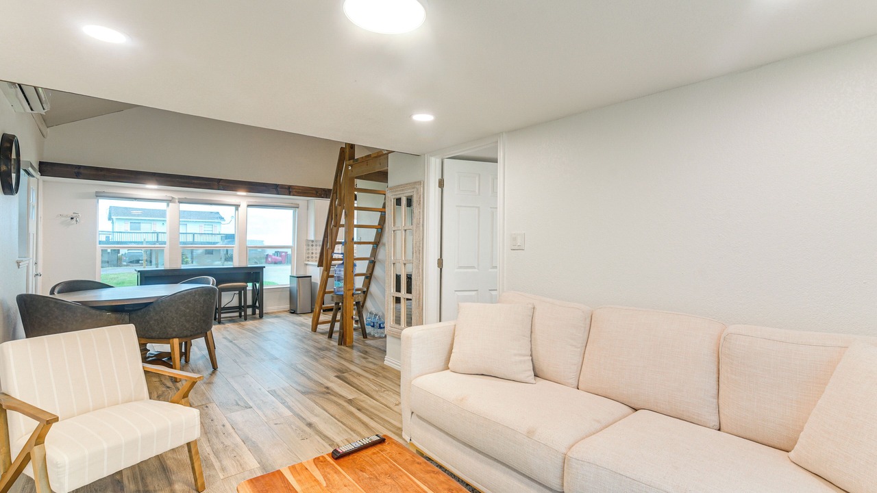Photo of Bedroom in Cedar Lane