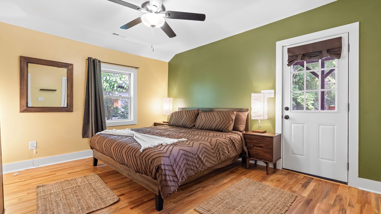 Photo of Bedroom in Downtown