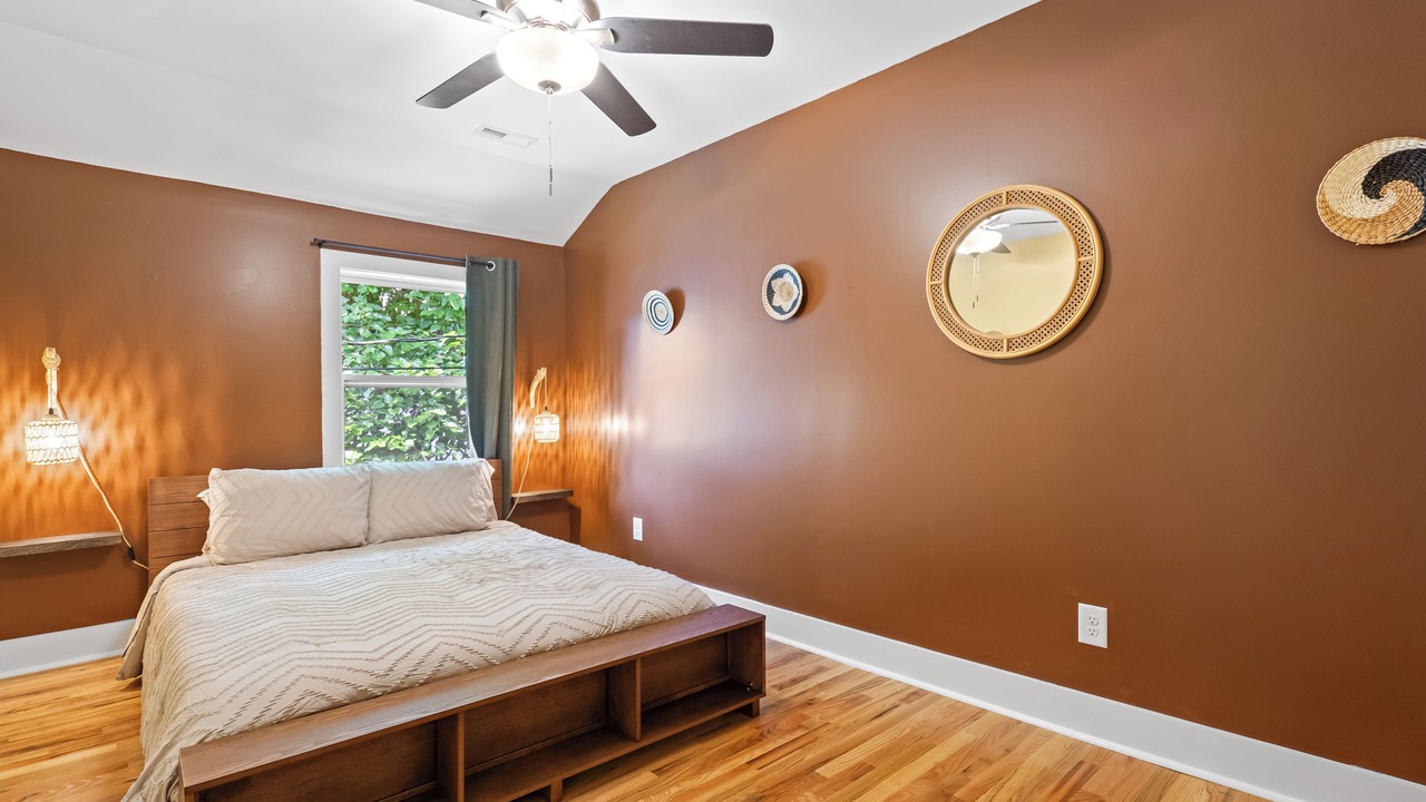 Photo of Bedroom in Downtown