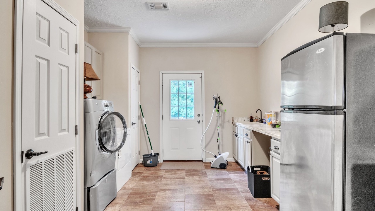 Photo of Bedroom in Mayhew