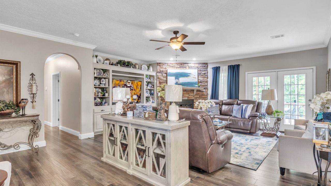 Photo of Livingroom in Mayhew