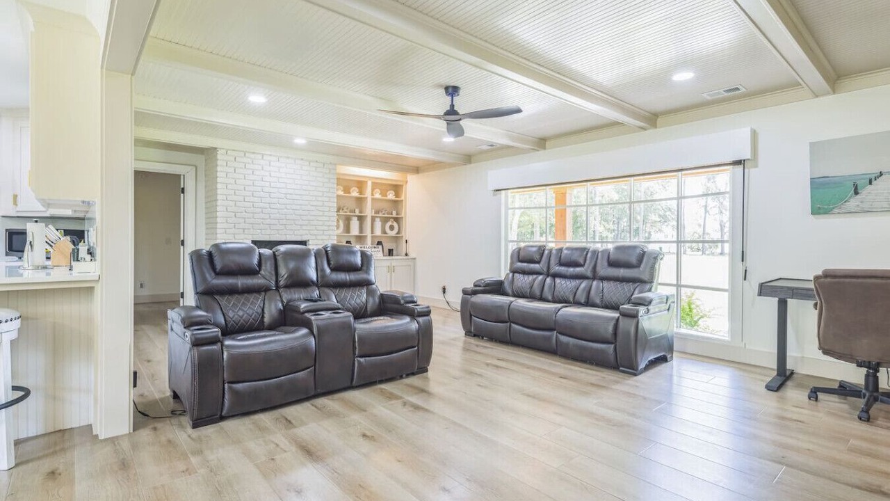Photo of Livingroom in Cane Savannah