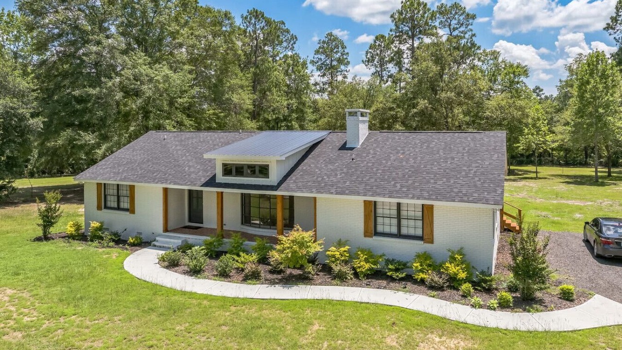 Photo of Outdoor in Cane Savannah