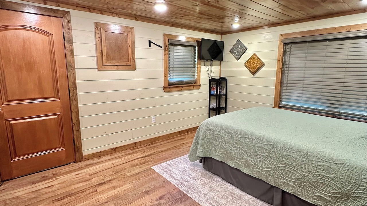 Photo of Bedroom in McCurtain County