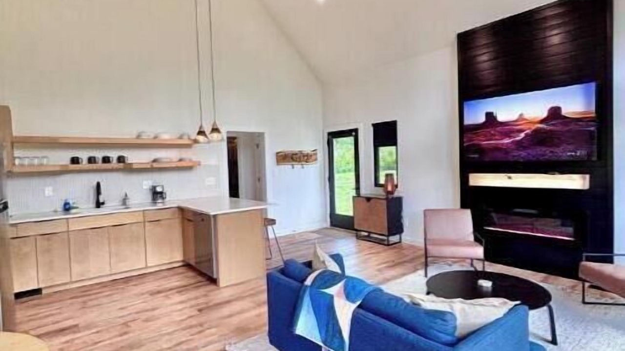 Photo of Livingroom in Stanton