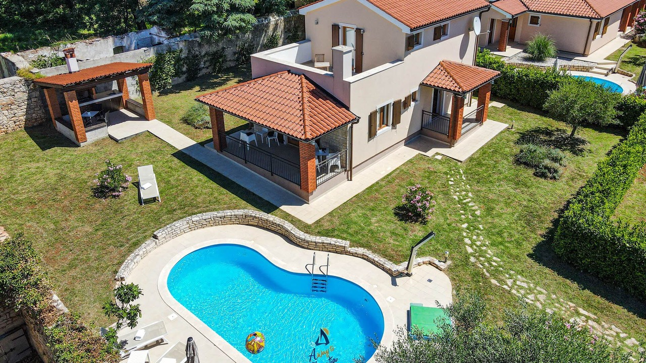 Photo of Outdoor in Farini