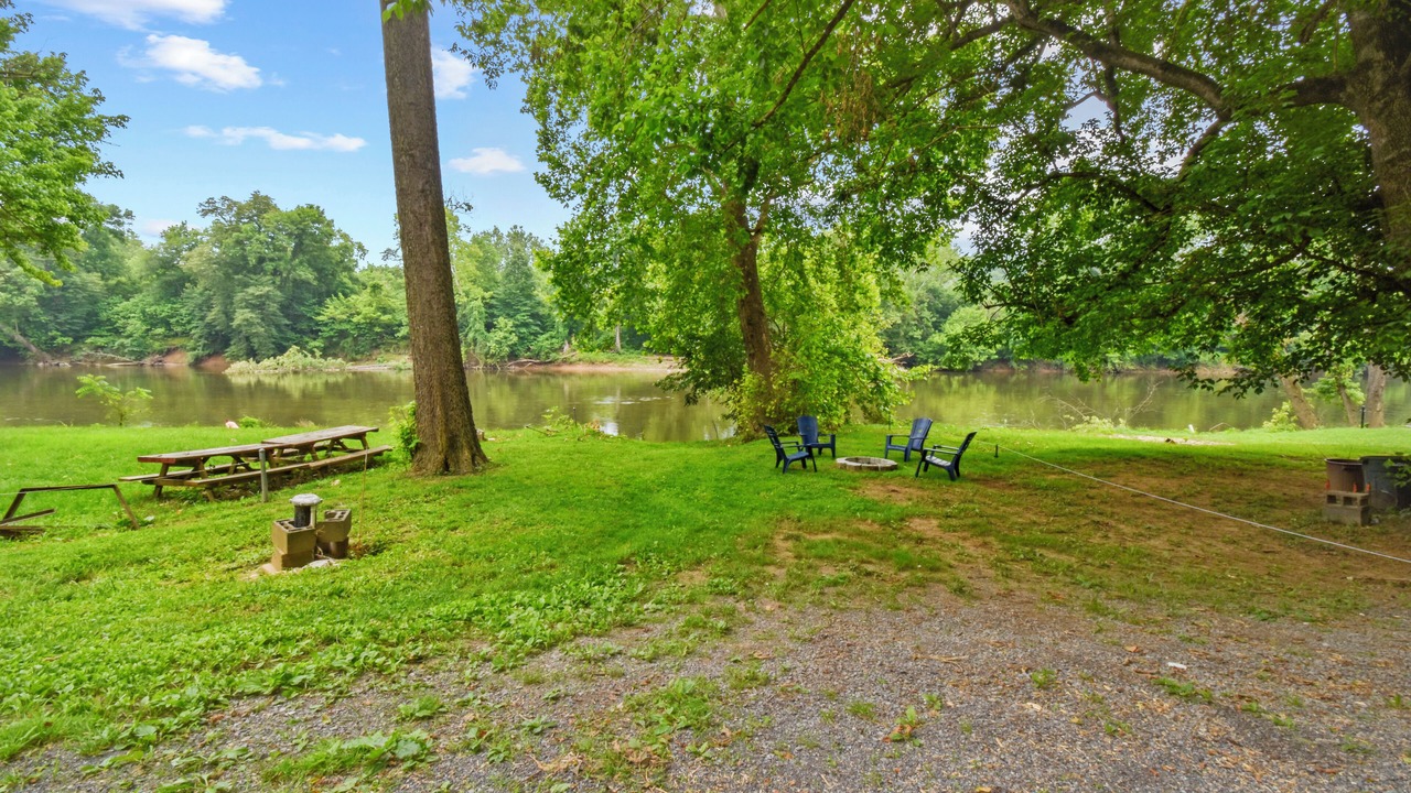 Photo of Outdoor in Berryville