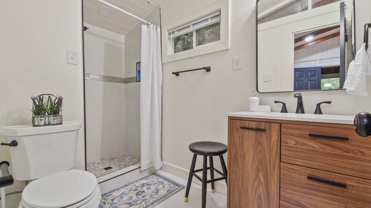 Photo of Bathroom in Berryville