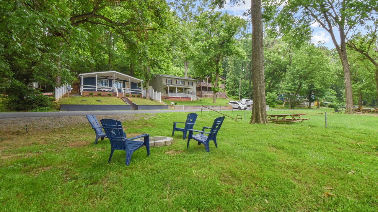 Photo of Outdoor in Berryville