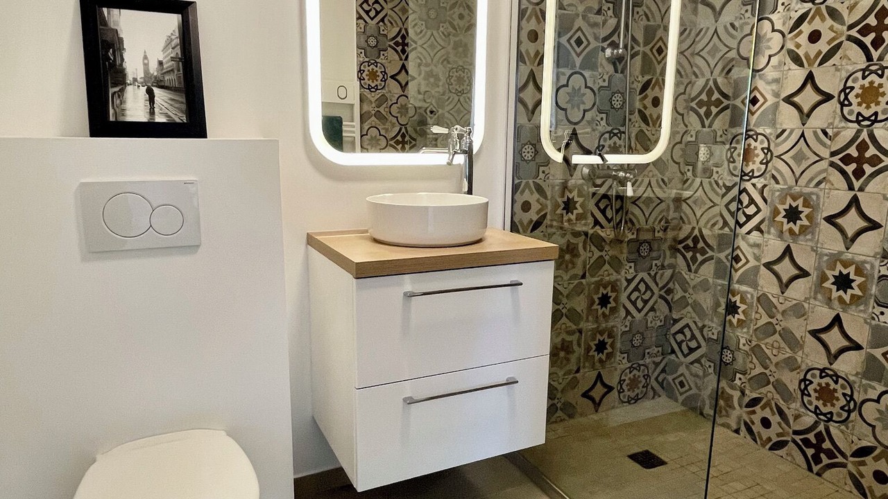 Photo of Bathroom in Montagny-Sainte-Felicite