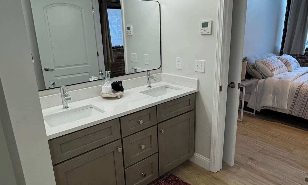 Photo of Bedroom in Downtown