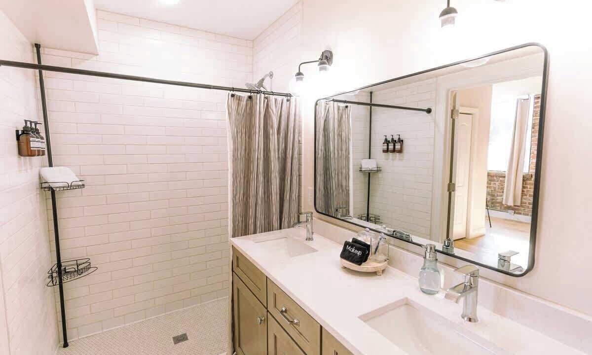 Photo of Bathroom in Downtown