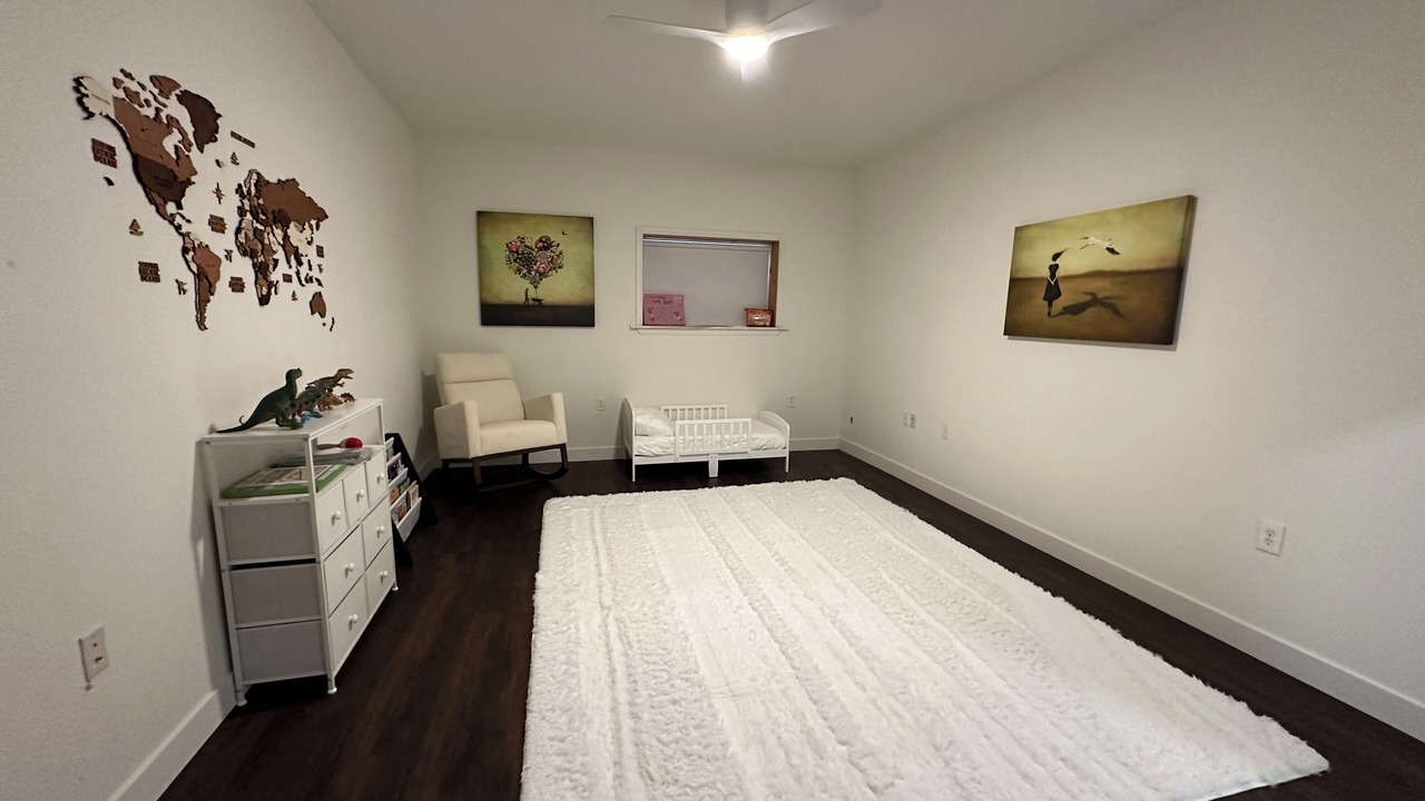 Photo of Bedroom in Smithville