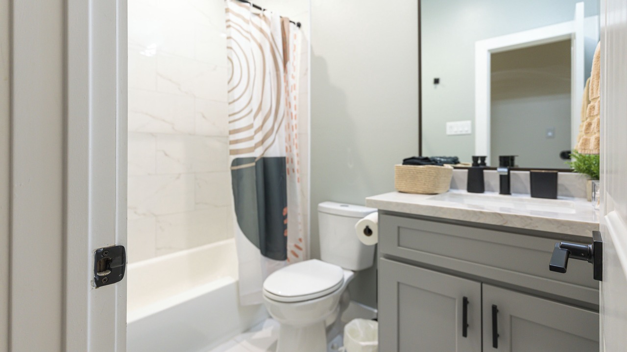 Photo of Bathroom in Greater Heights