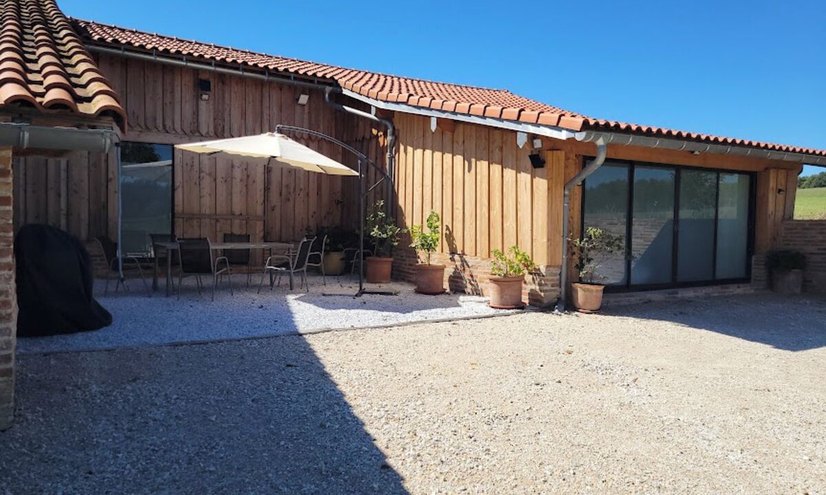 Photo of Outdoor in Saverdun