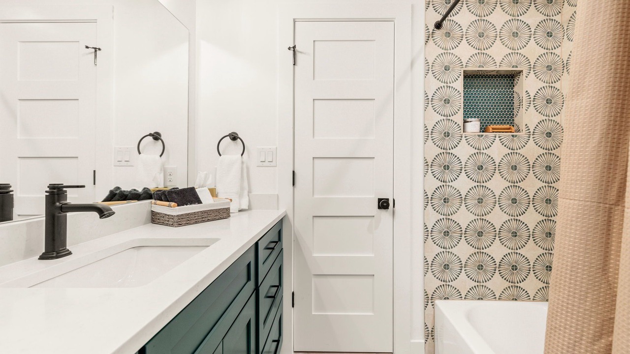 Photo of Bathroom in South Lamar
