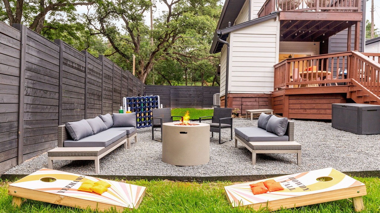 Photo of Patio Balcony in South Lamar