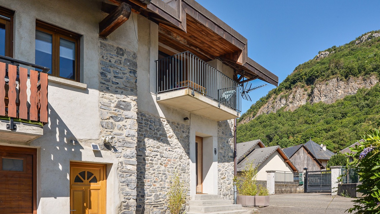 Photo of Outdoor in Saint-Pierre-d'Albigny