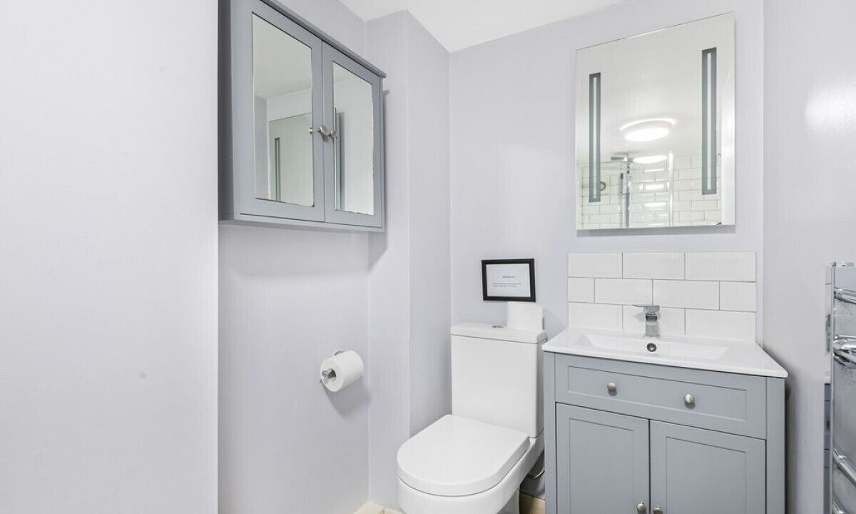 Photo of Bathroom in Reigate