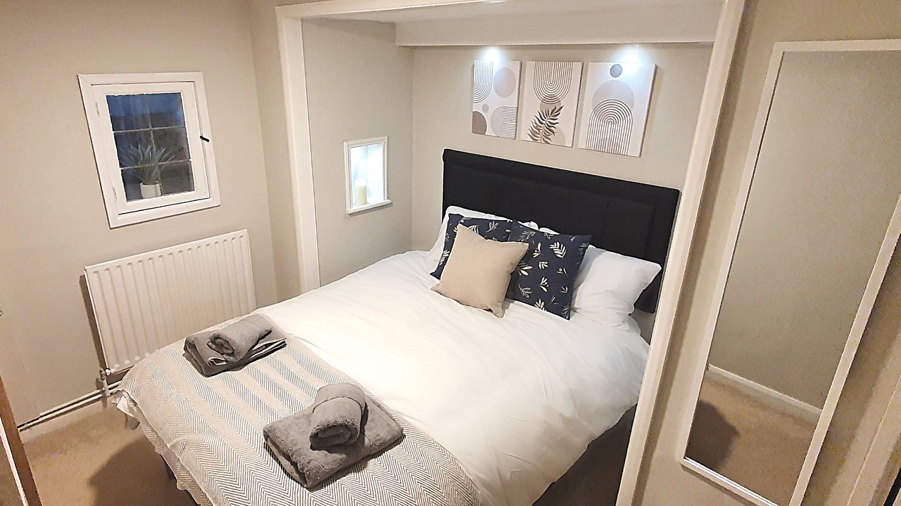 Photo of Others in Reigate