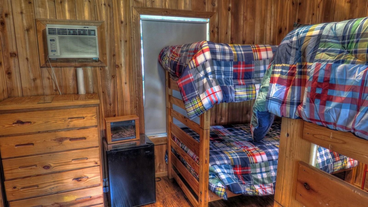 Photo of Bedroom in Leakey