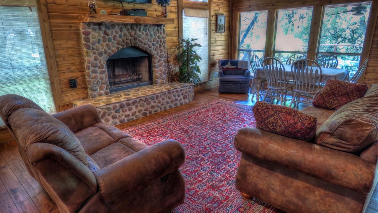 Photo of Livingroom in Leakey