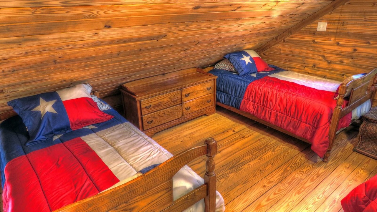 Photo of Bedroom in Leakey