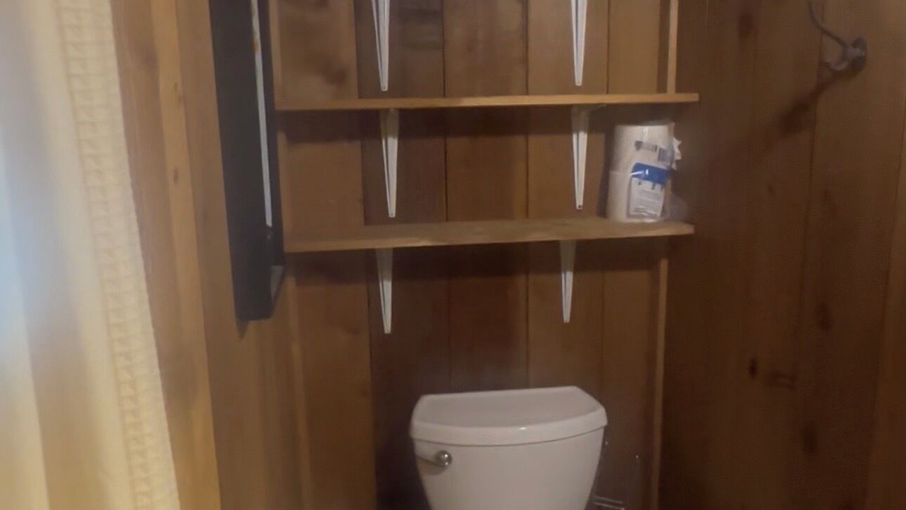 Photo of Bathroom in Leakey