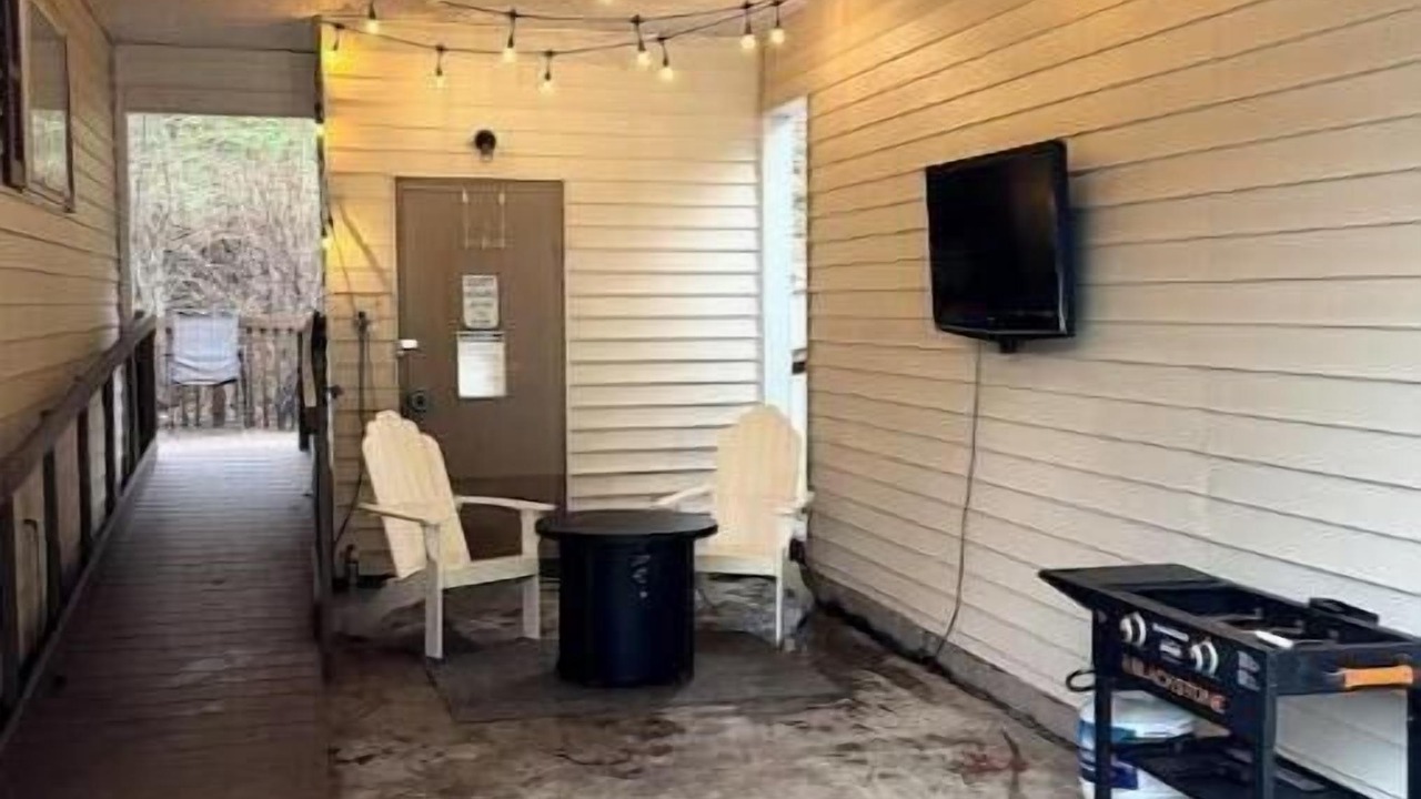 Photo of Patio Balcony in Wilcoe
