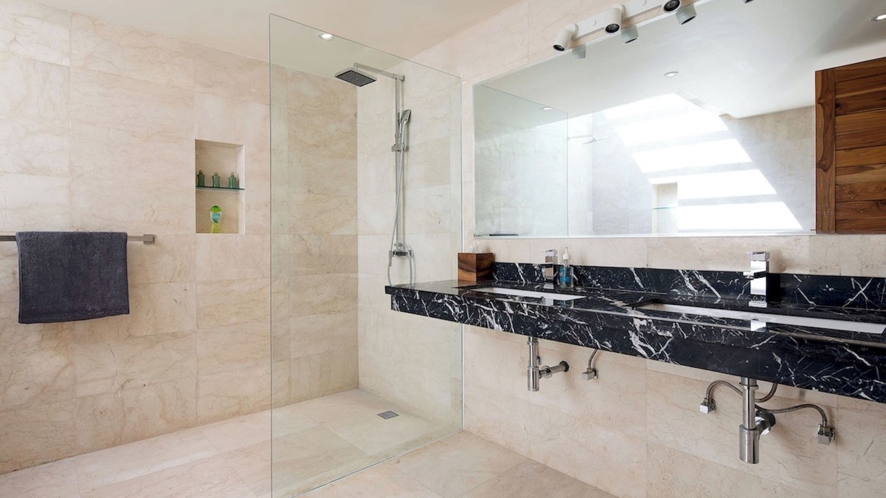 Photo of Bathroom in Gili Gede