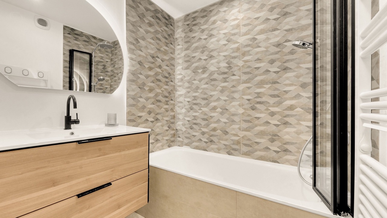 Photo of Bathroom in Saint - Aubin - Dupuy