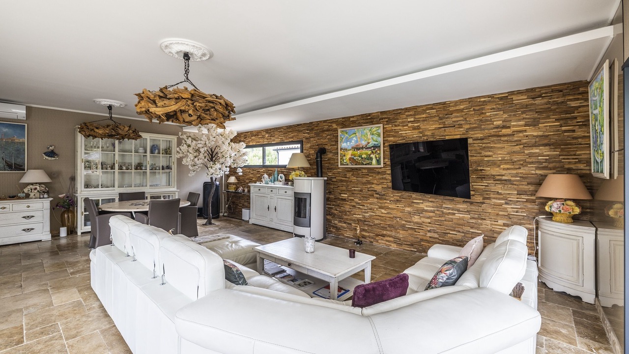 Photo of Livingroom in Saint-Cyprien