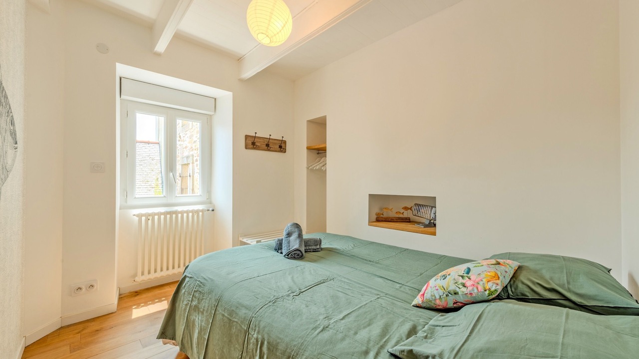 Photo of Bedroom in Treboul