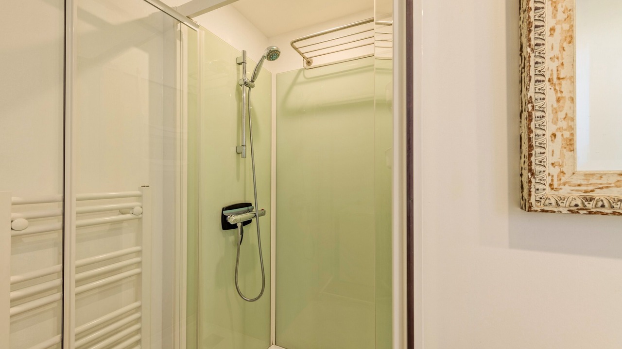 Photo of Bathroom in Treboul