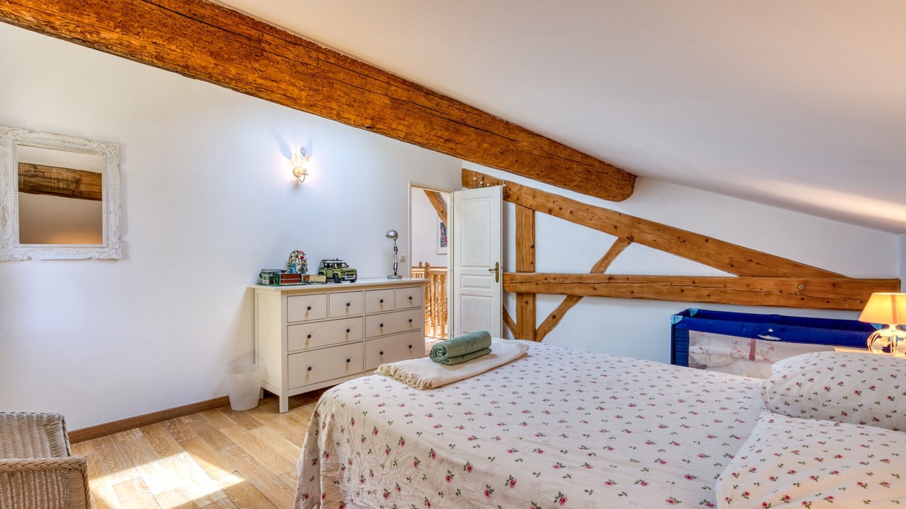 Photo of Bedroom in Cournonsec