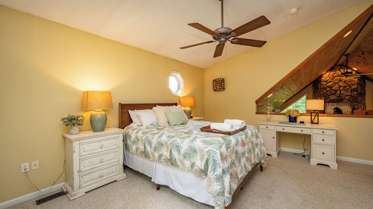 Photo of Bedroom in Mountainside