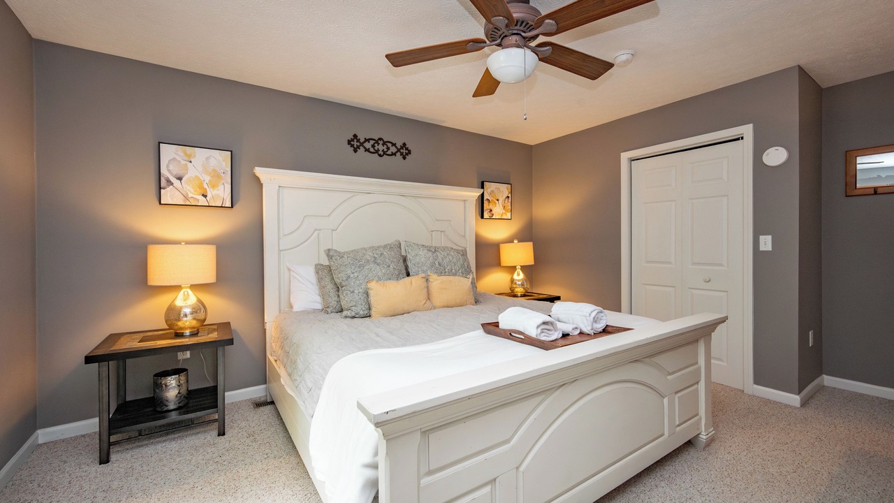Photo of Bedroom in Mountainside