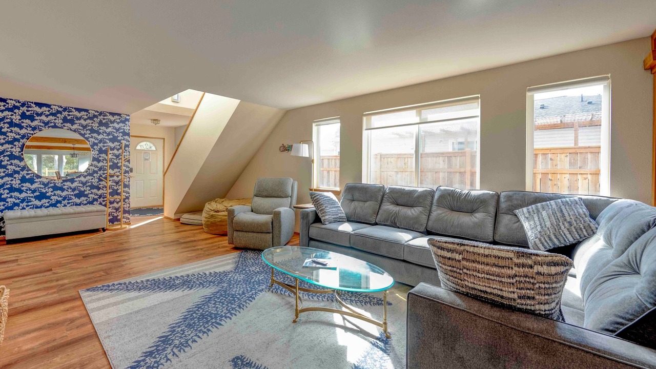 Photo of Livingroom in Westport