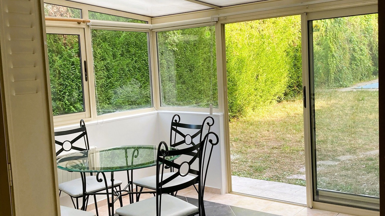 Photo of Others in Les Muriers